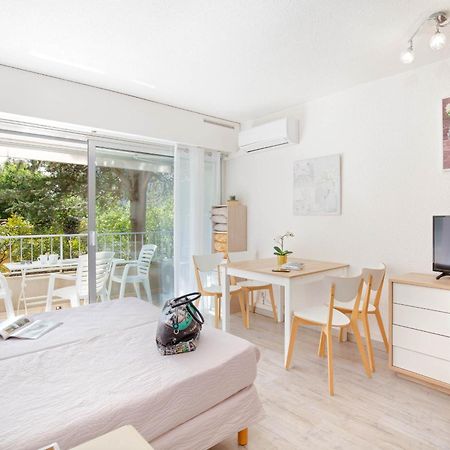 Studio Climatise Pour 3, Face Est, A 50M Plage Et Proche Commerces - Fr-1-466A-23 Saint-Raphaël Kültér fotó